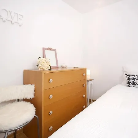 Guest house Passion - Alameda 3*